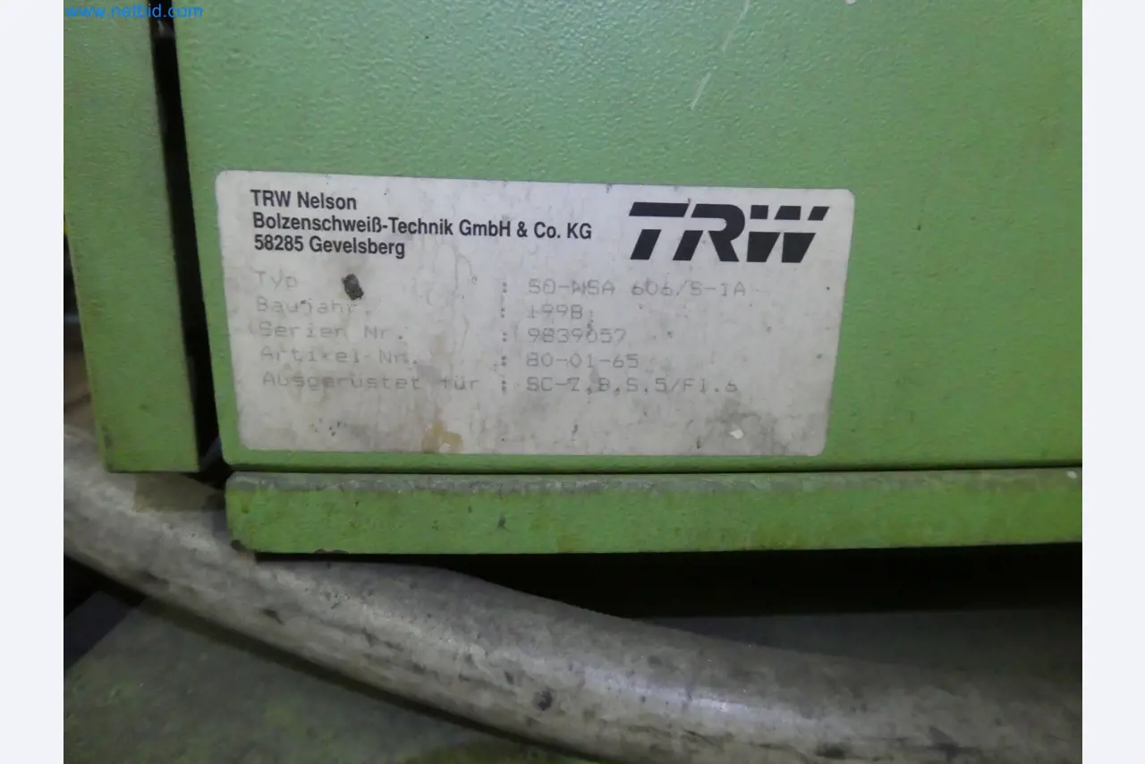 Roboti, varilna oprema in pripomočki za montažo iz avtomobilske industrije-2