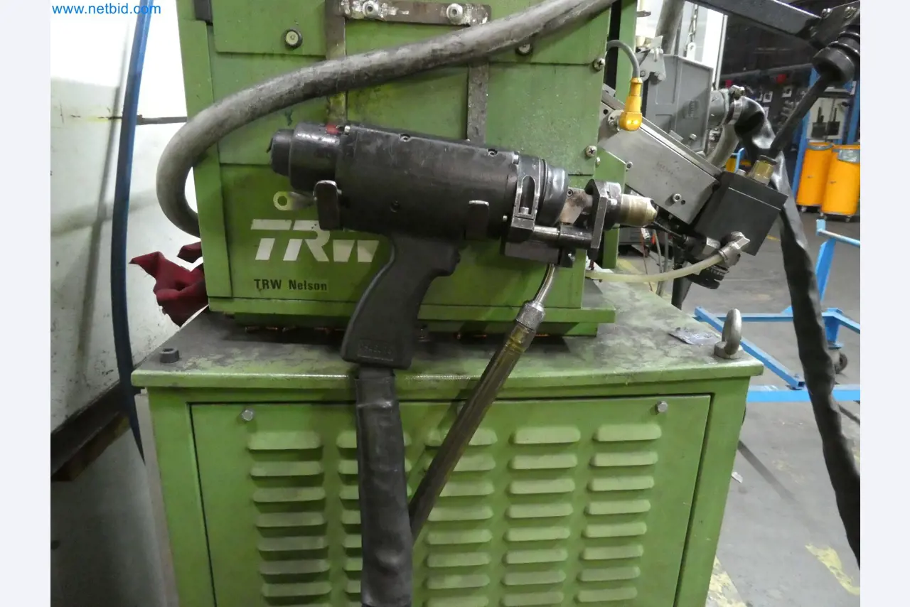 Roboti, varilna oprema in pripomočki za montažo iz avtomobilske industrije-5