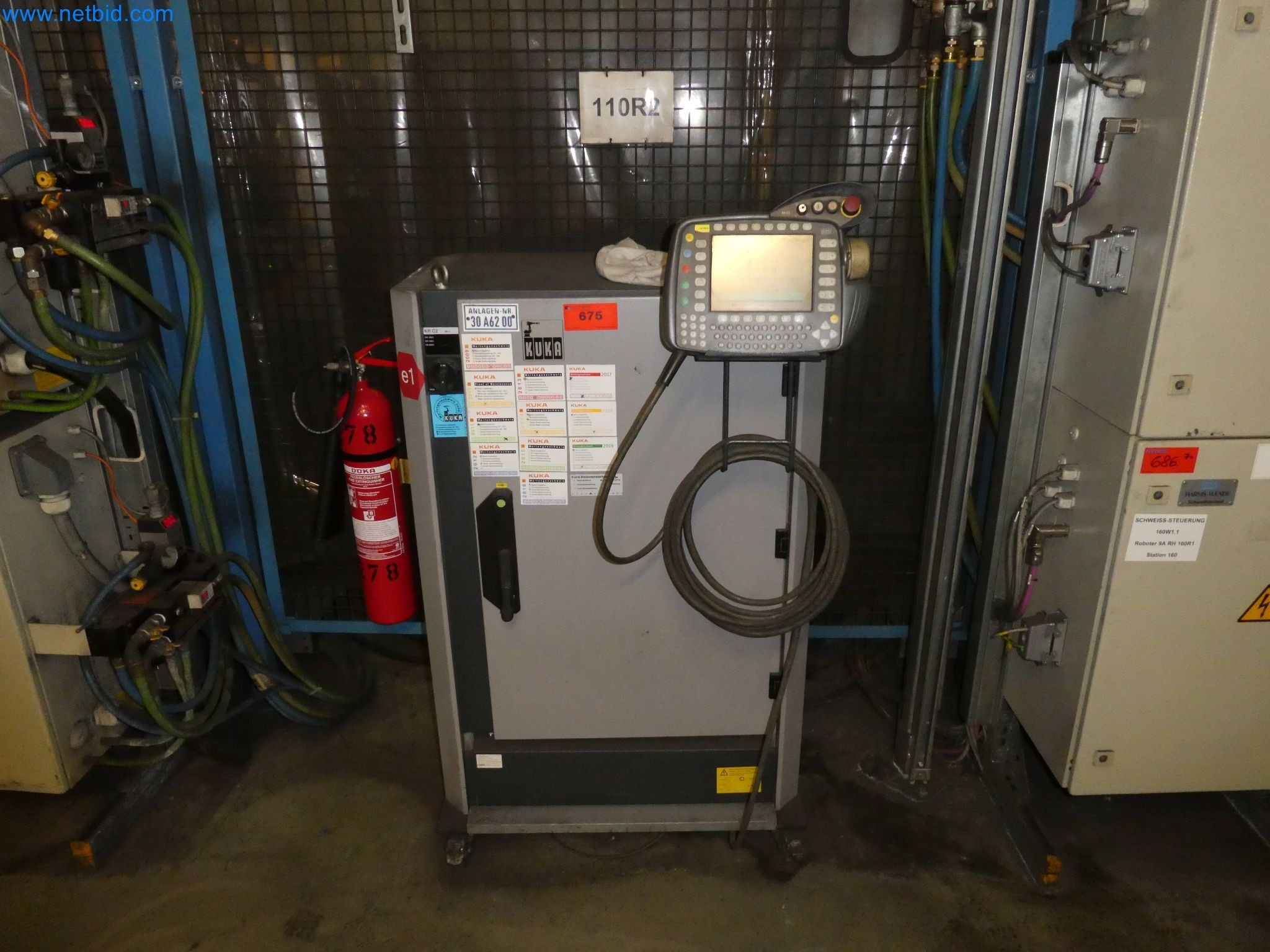 Robots, welding equipment and assembly accessories from the automotive industry-104