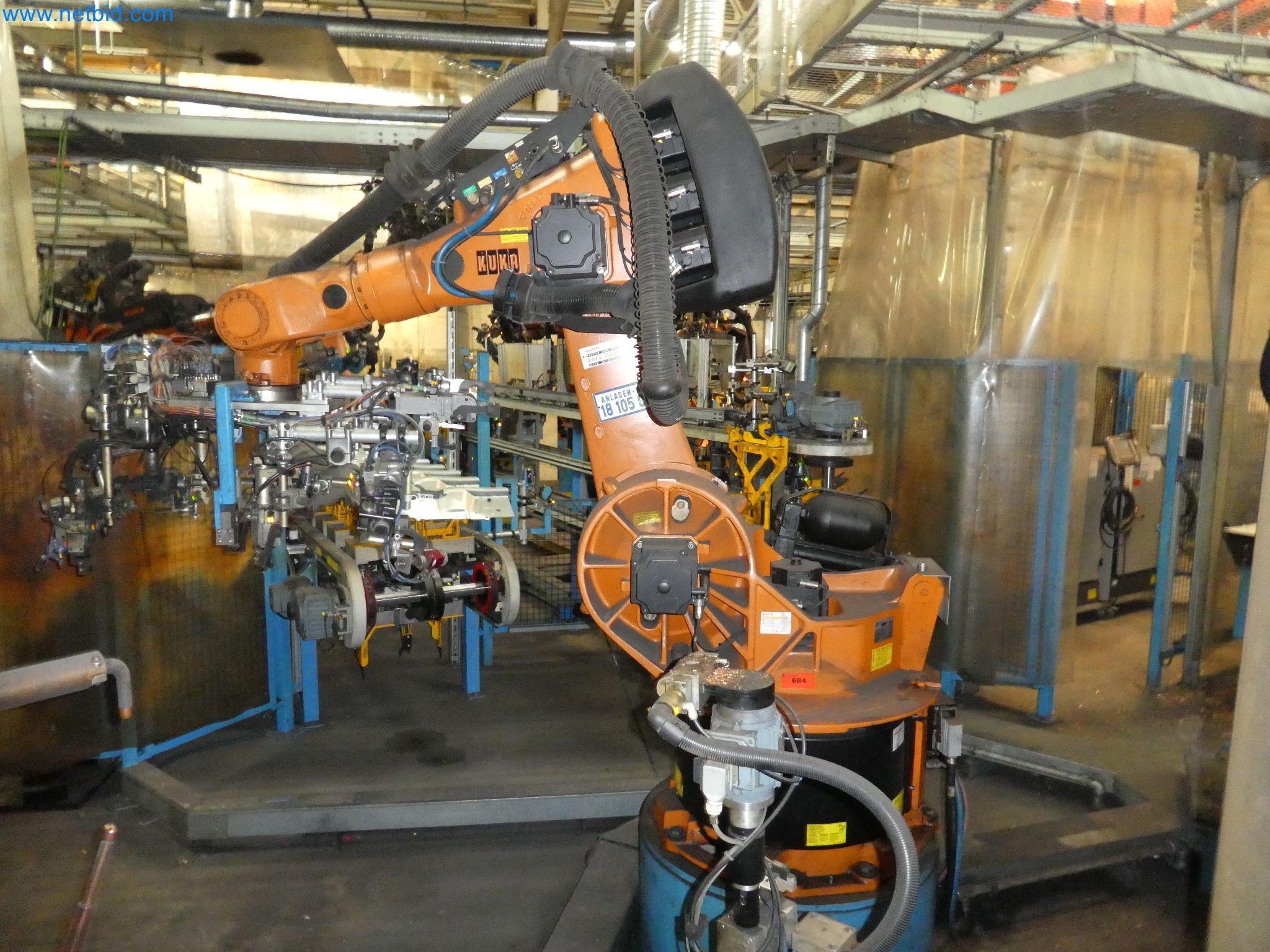 Robots, welding equipment and assembly accessories from the automotive industry-124