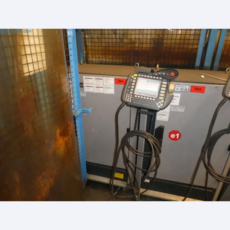 Robots, welding equipment and assembly accessories from the automotive industry-125