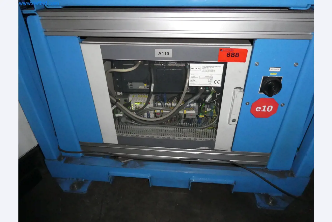 Robots, welding equipment and assembly accessories from the automotive industry-130