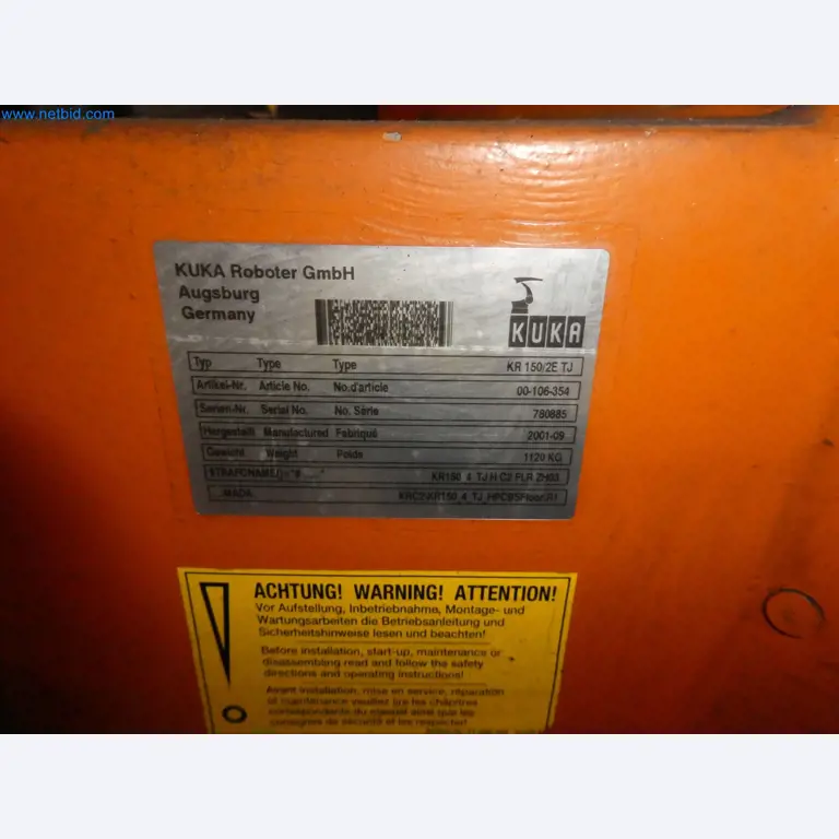 Robots, welding equipment and assembly accessories from the automotive industry-133