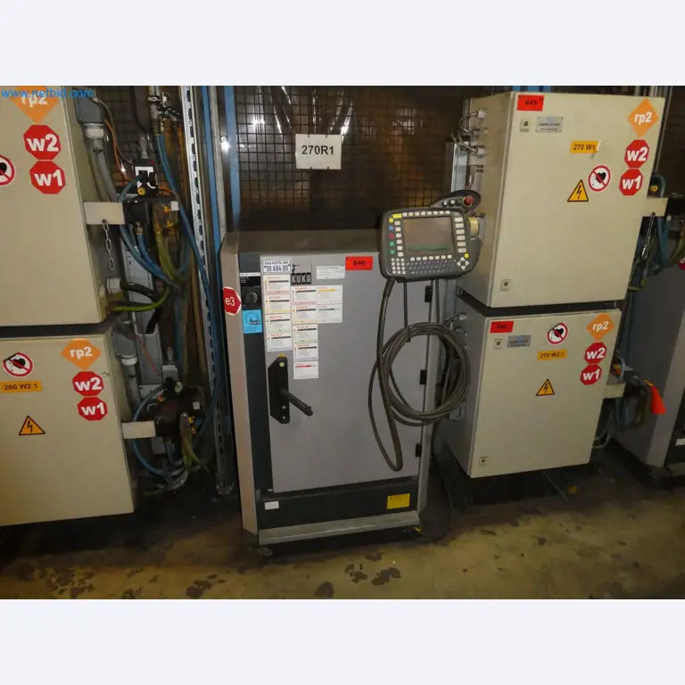 Robots, welding equipment and assembly accessories from the automotive industry-1