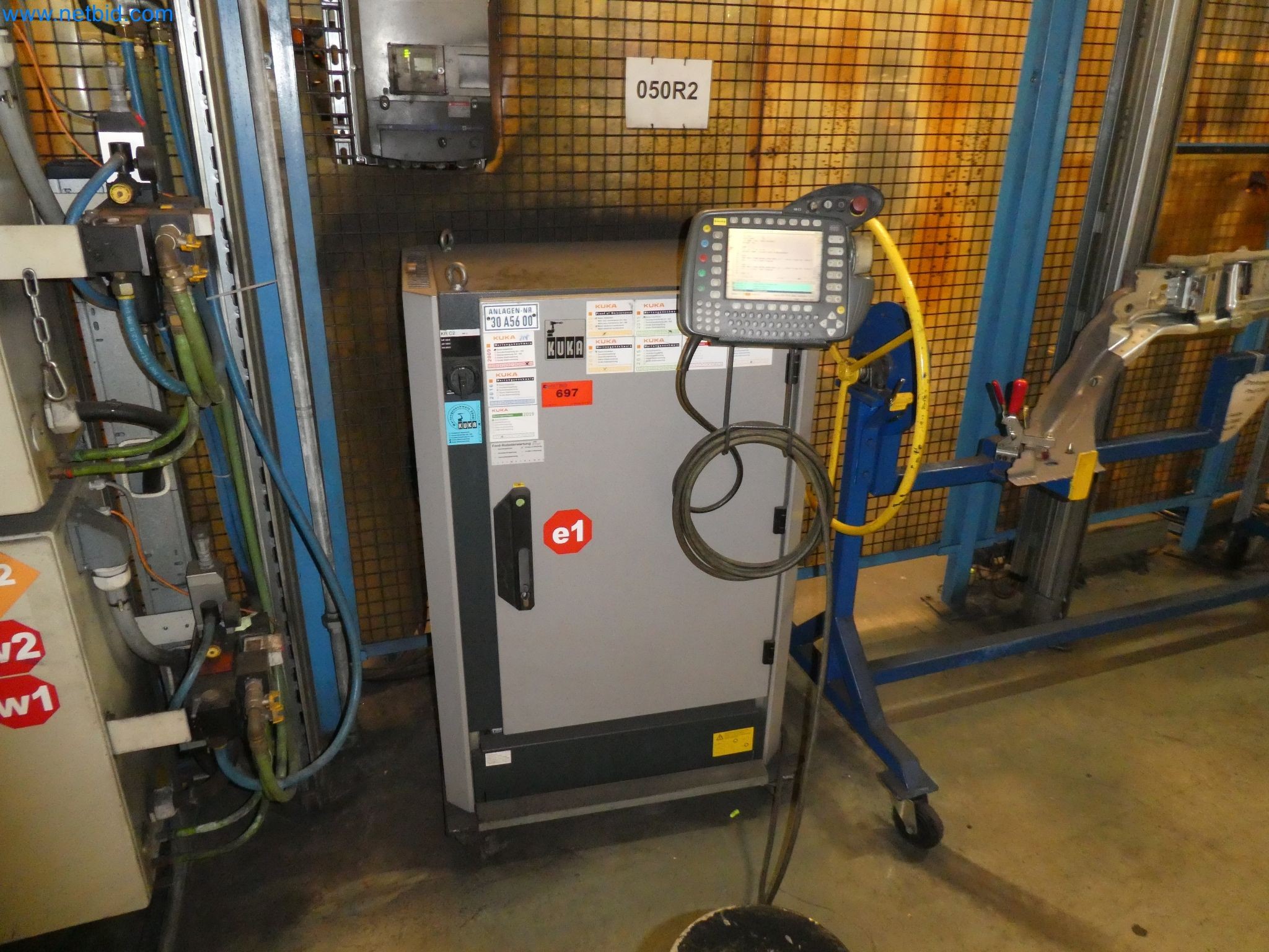 Robots, welding equipment and assembly accessories from the automotive industry-23