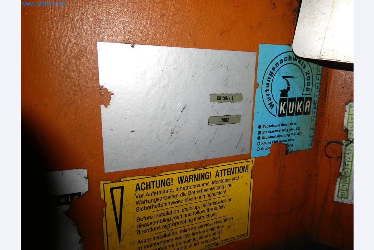 Robots, welding equipment and assembly accessories from the automotive industry-48