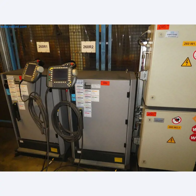 Robots, welding equipment and assembly accessories from the automotive industry-49