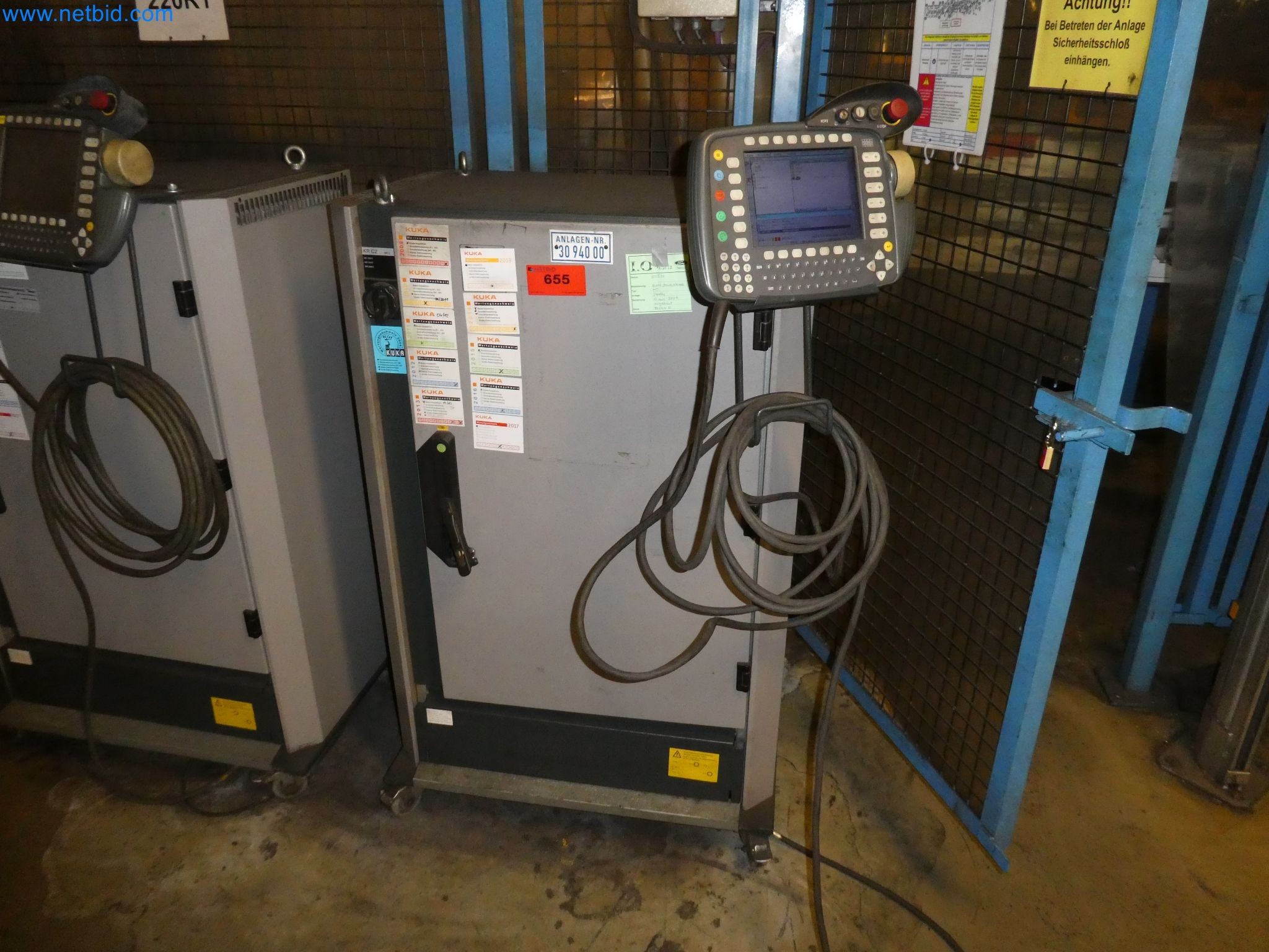 Robots, welding equipment and assembly accessories from the automotive industry-56