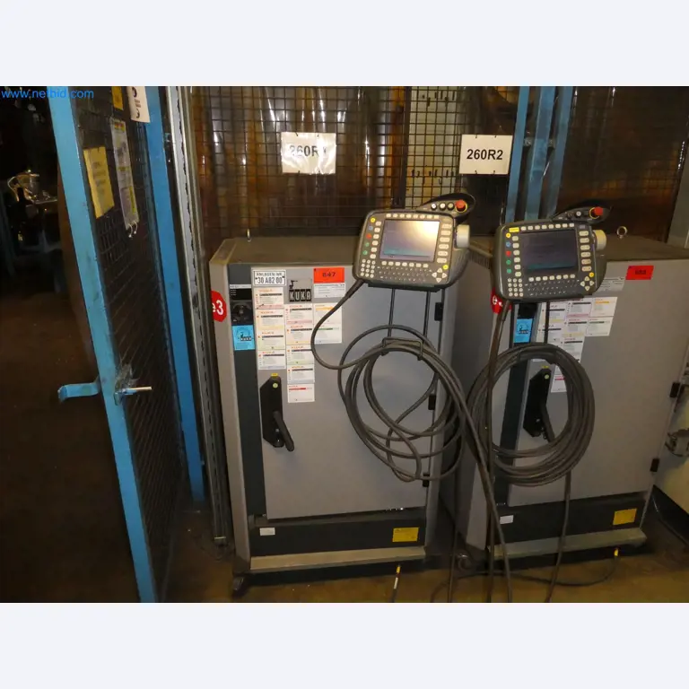 Robots, welding equipment and assembly accessories from the automotive industry-5