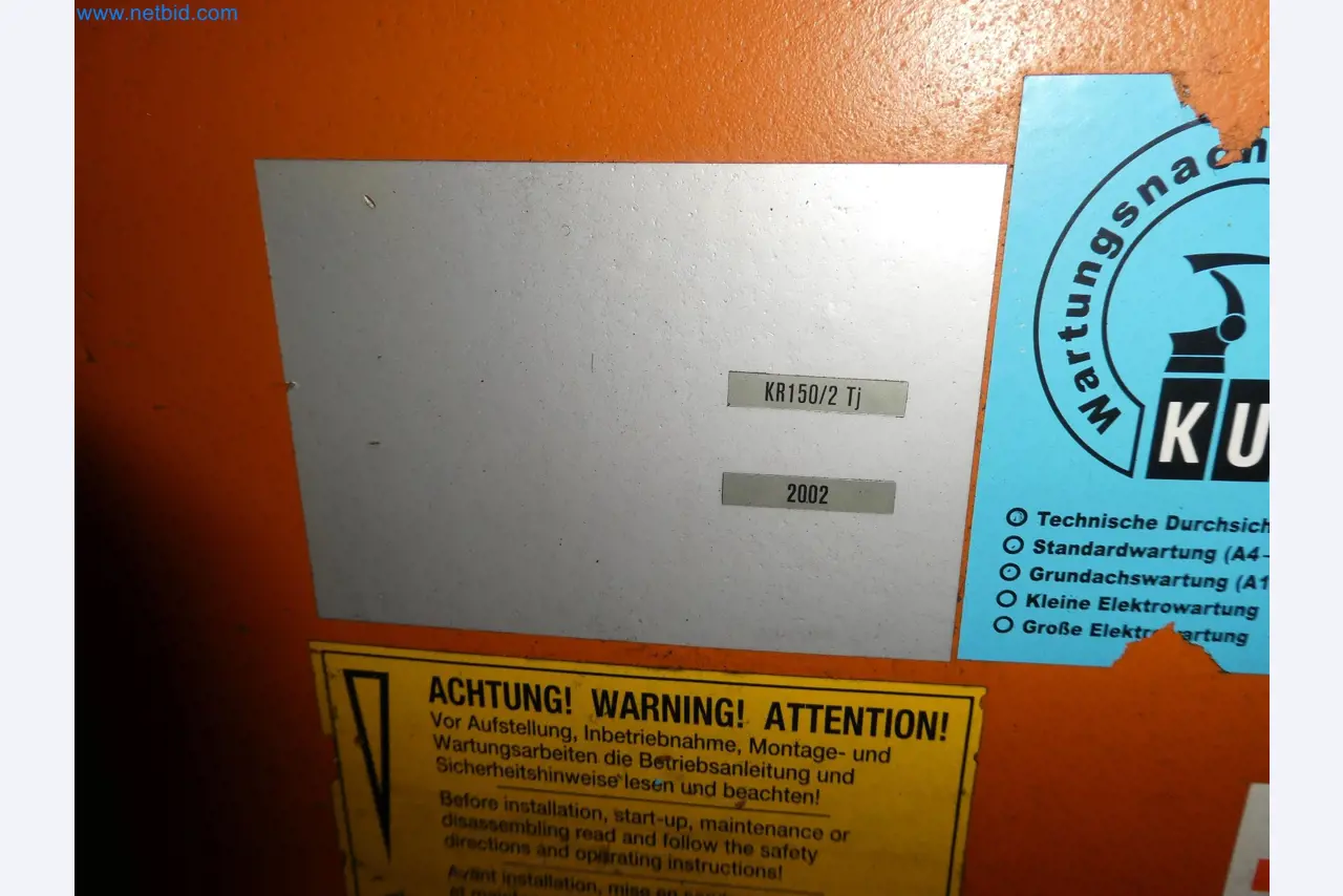 Robots, welding equipment and assembly accessories from the automotive industry-65