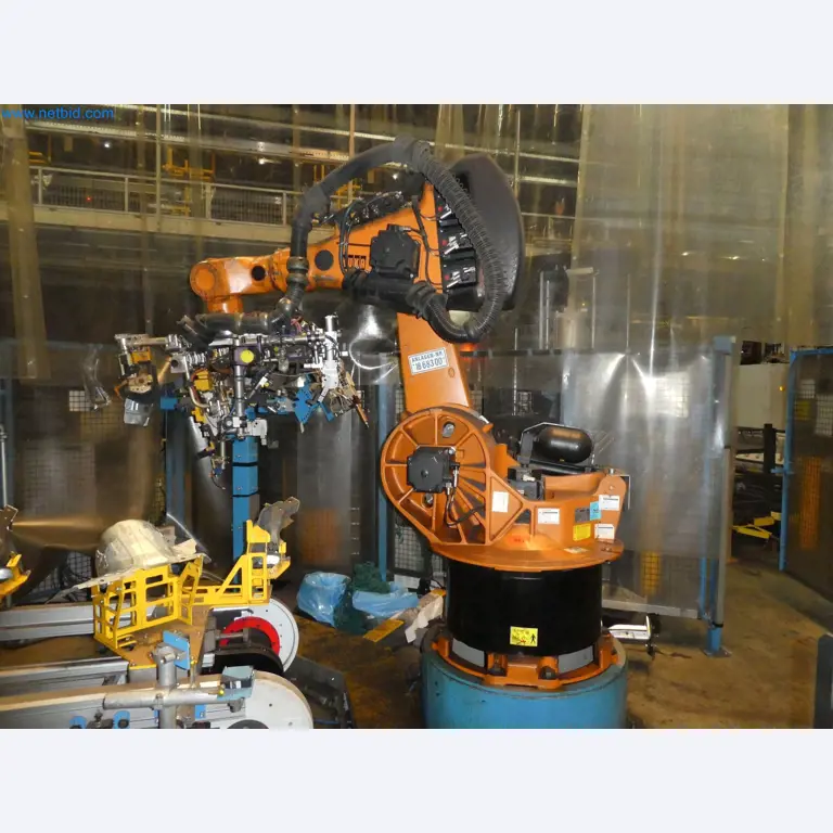 Robots, welding equipment and assembly accessories from the automotive industry-72