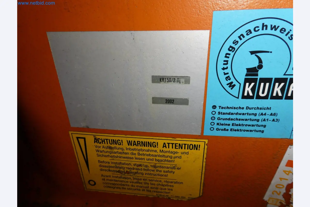 Robots, welding equipment and assembly accessories from the automotive industry-79