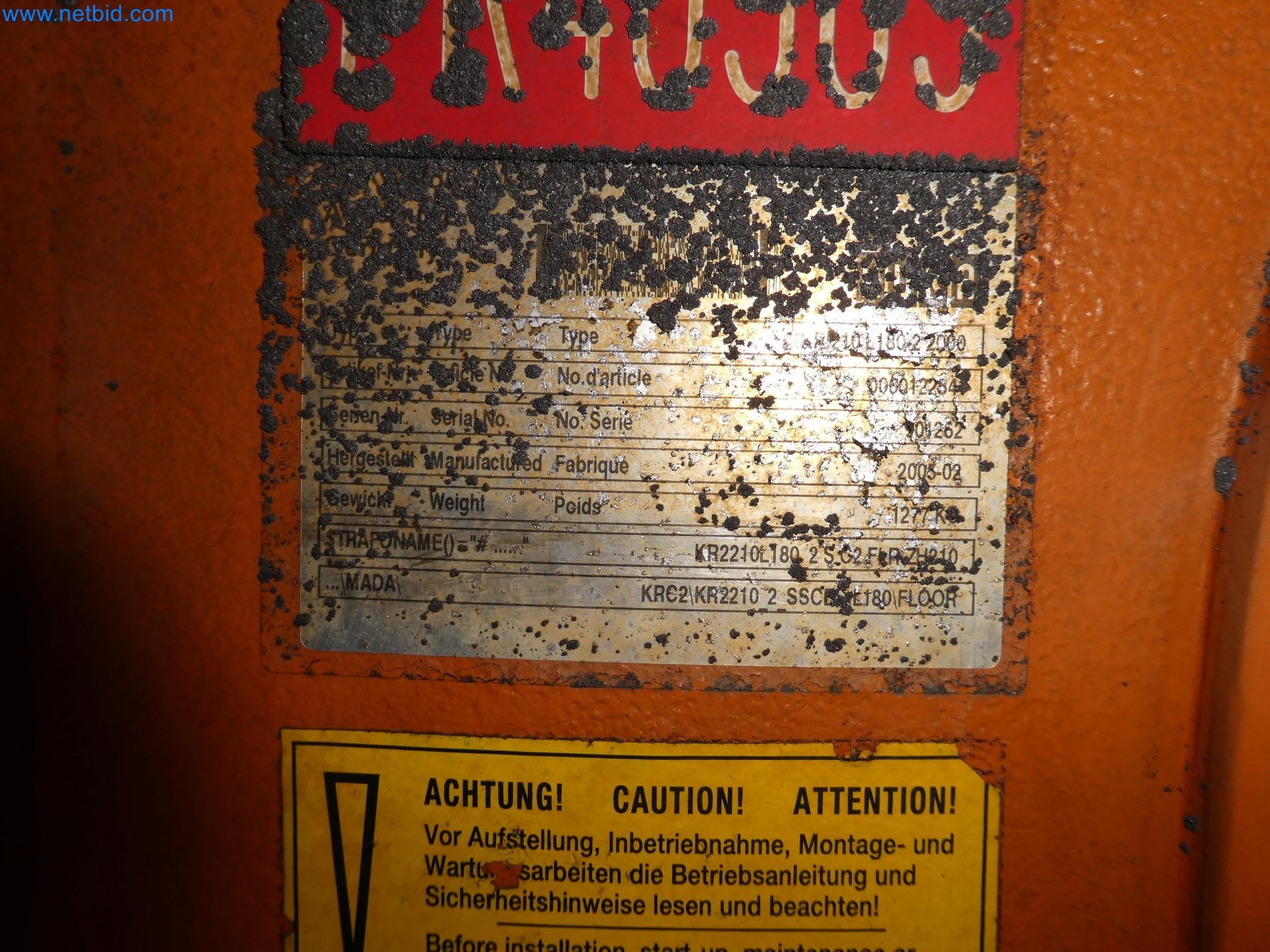 Robots, welding equipment and assembly accessories from the automotive industry-88