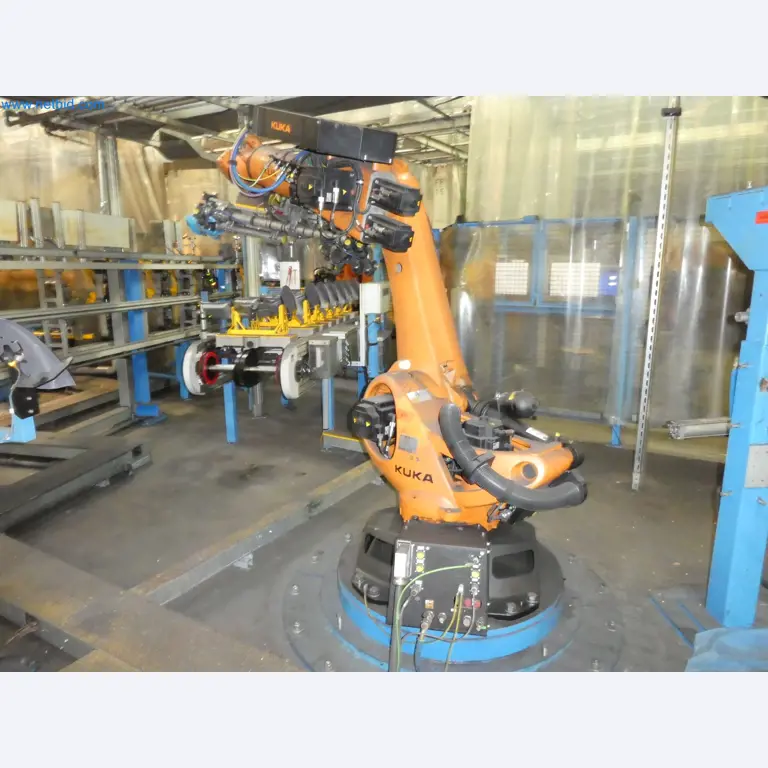 Robots, welding equipment and assembly accessories from the automotive industry-91
