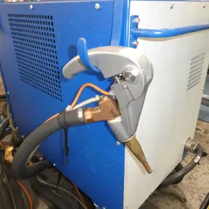 Sistem udarnih točk z eno roko Schmidt & Bittner WMP100/N