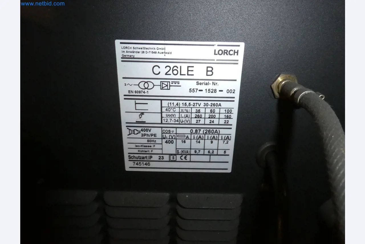 Roboti, varilna oprema in pripomočki za montažo iz avtomobilske industrije-4