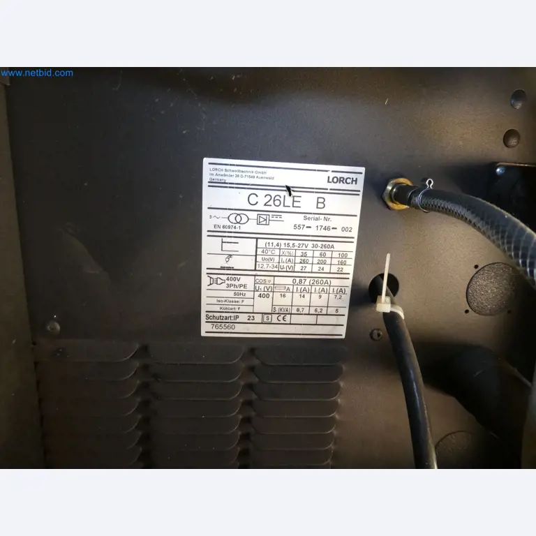 Roboti, varilna oprema in pripomočki za montažo iz avtomobilske industrije-2