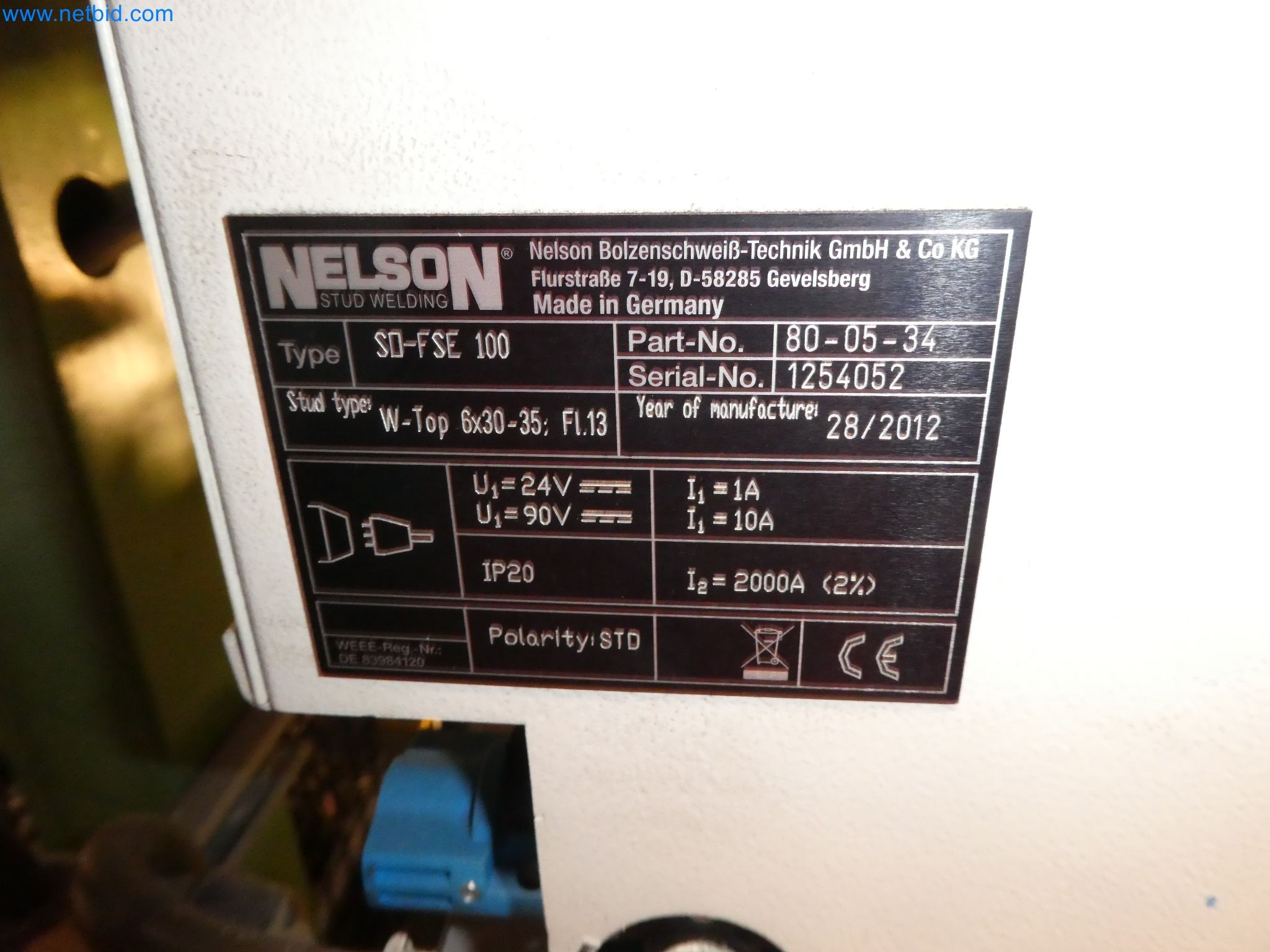 Roboti, varilna oprema in pripomočki za montažo iz avtomobilske industrije-3