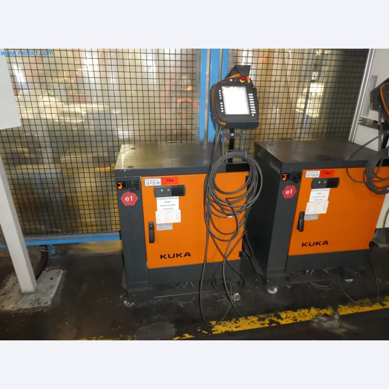 Robots, welding equipment and assembly accessories from the automotive industry-100