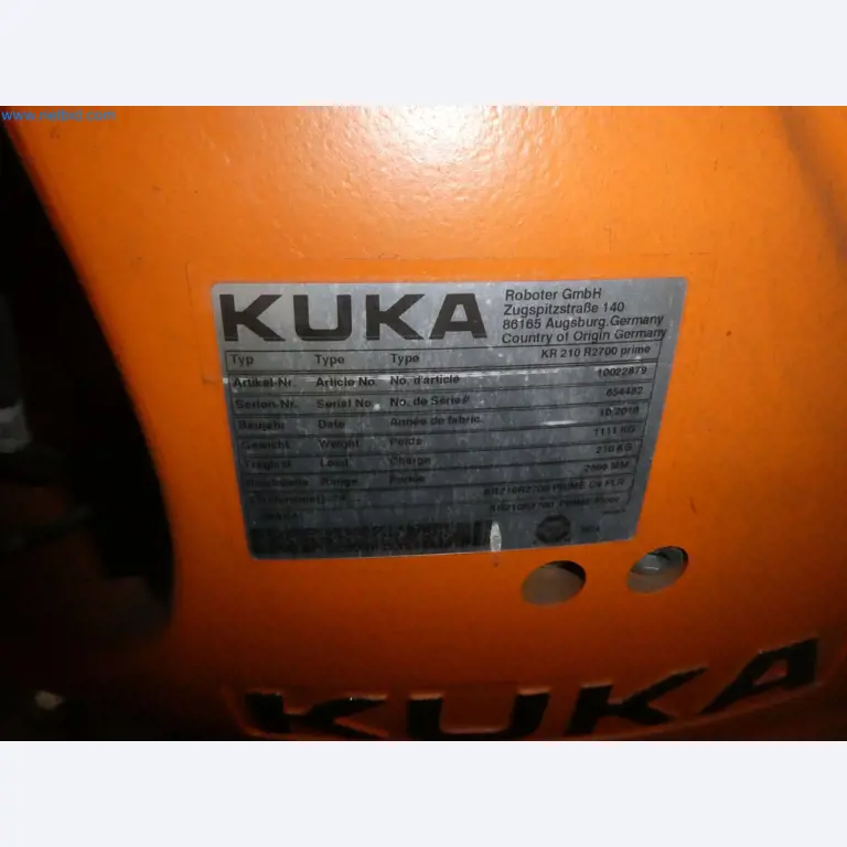 Robots, welding equipment and assembly accessories from the automotive industry-1