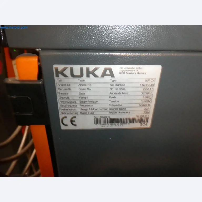 Robots, welding equipment and assembly accessories from the automotive industry-23