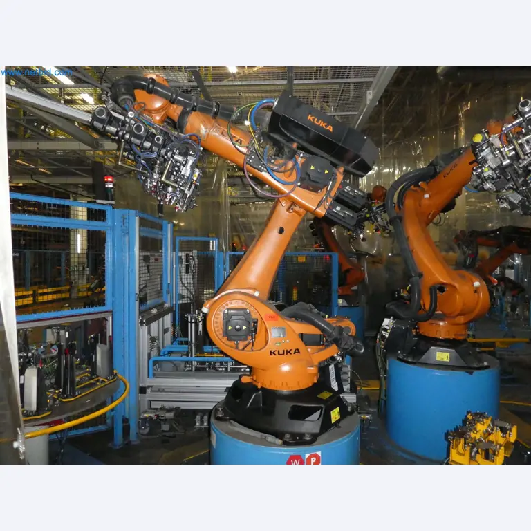 Robots, welding equipment and assembly accessories from the automotive industry-27