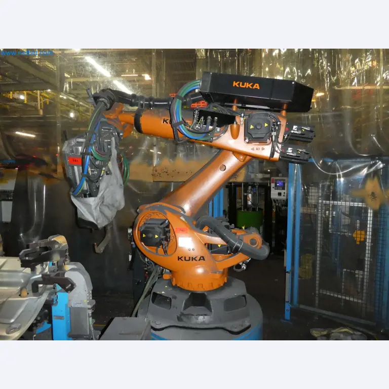 Robots, welding equipment and assembly accessories from the automotive industry-45