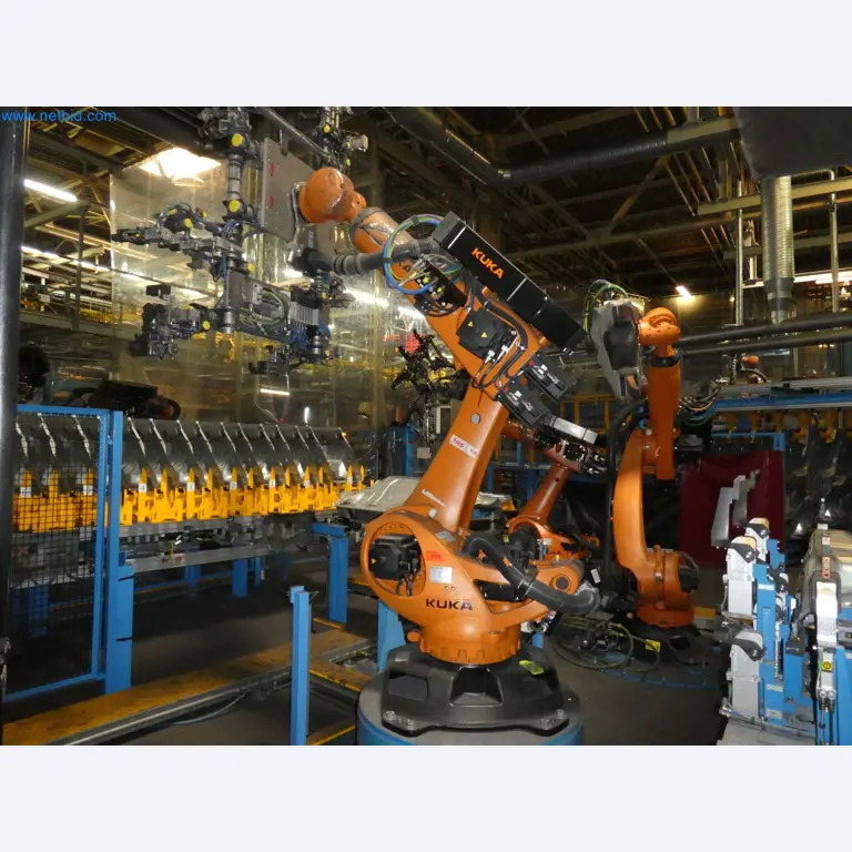 Robots, welding equipment and assembly accessories from the automotive industry-52