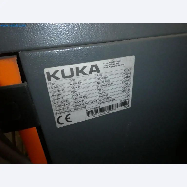 Robots, welding equipment and assembly accessories from the automotive industry-62