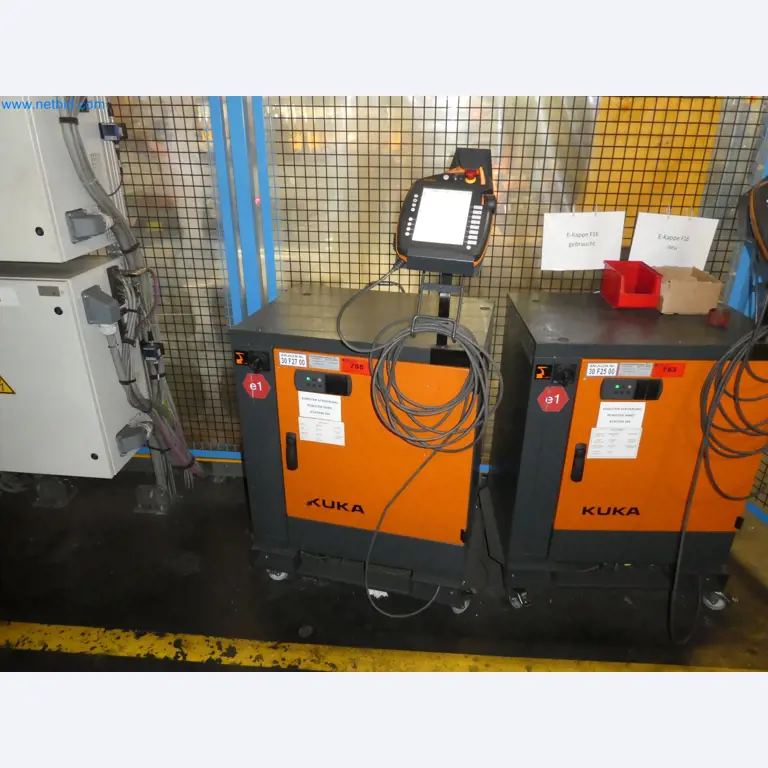 Robots, welding equipment and assembly accessories from the automotive industry-71