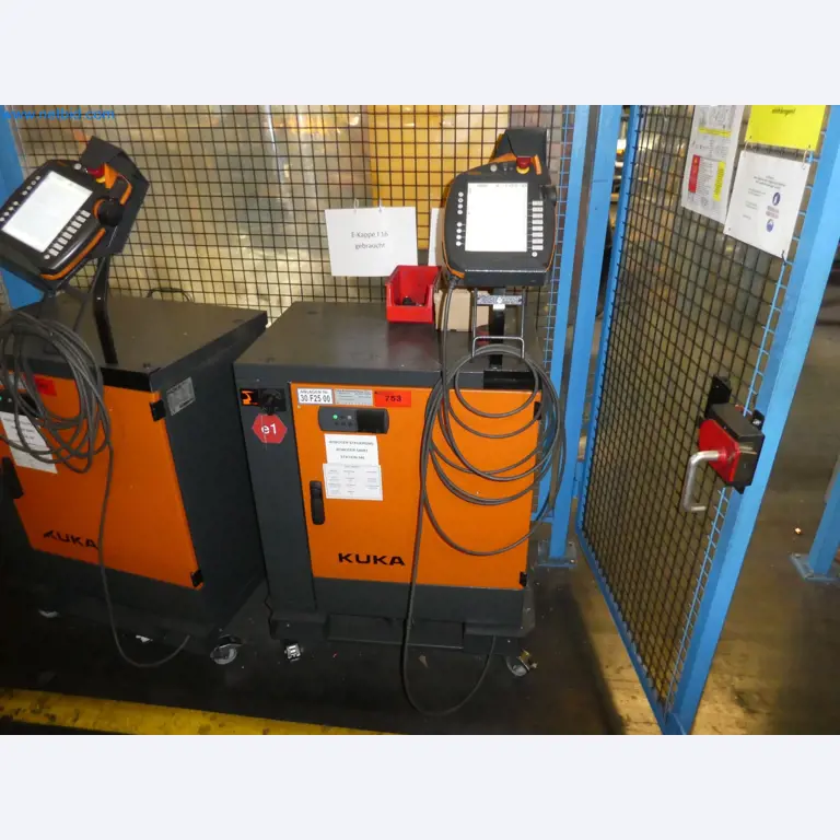 Robots, welding equipment and assembly accessories from the automotive industry-76