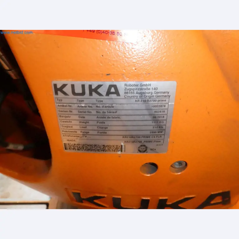 Robots, welding equipment and assembly accessories from the automotive industry-81