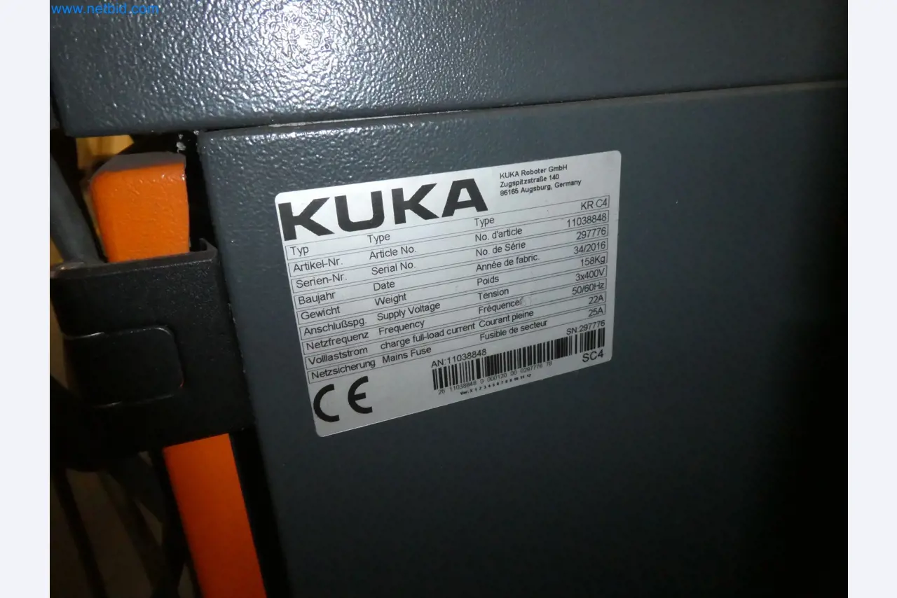 Robots, welding equipment and assembly accessories from the automotive industry-86