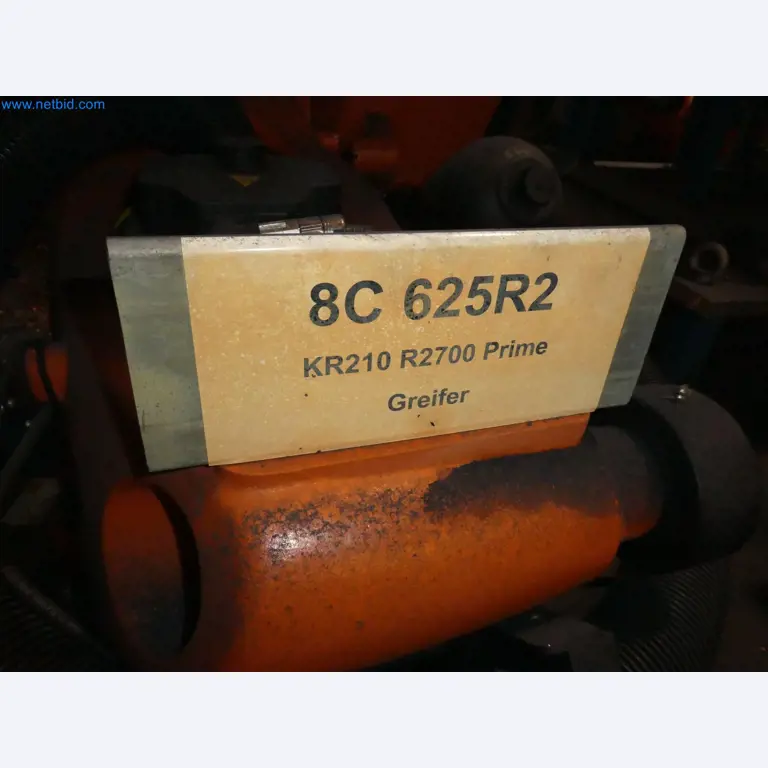 Robots, welding equipment and assembly accessories from the automotive industry-91