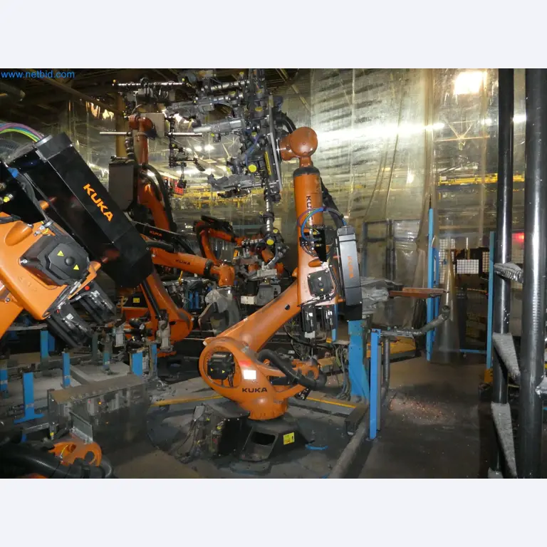 Robots, welding equipment and assembly accessories from the automotive industry-95