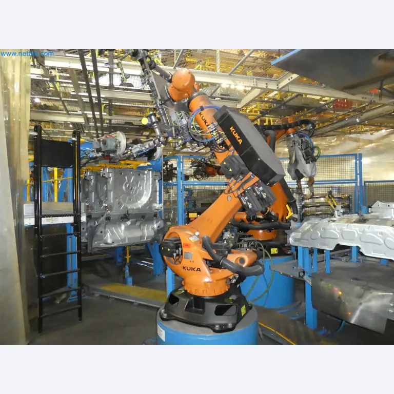 Robots, welding equipment and assembly accessories from the automotive industry-116