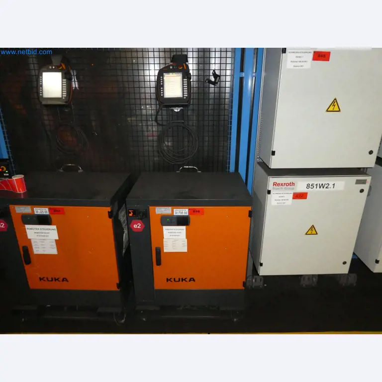 Robots, welding equipment and assembly accessories from the automotive industry-139