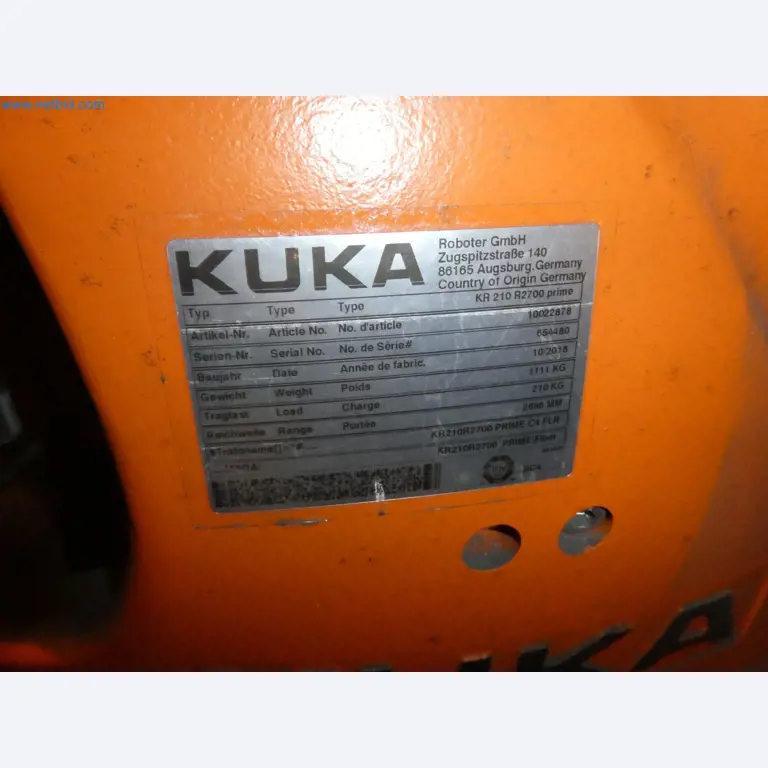 Robots, welding equipment and assembly accessories from the automotive industry-147