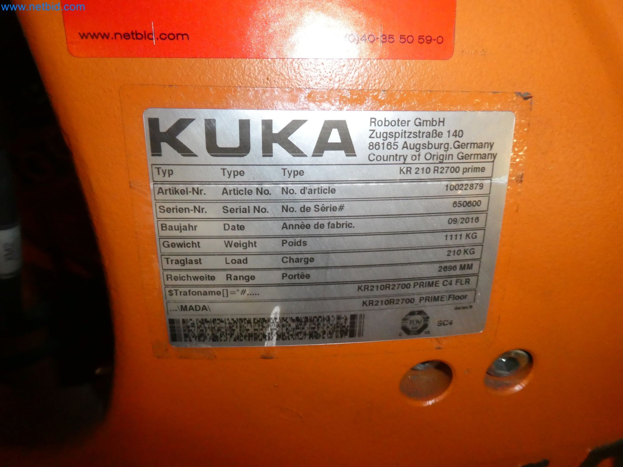 Robots, welding equipment and assembly accessories from the automotive industry-50