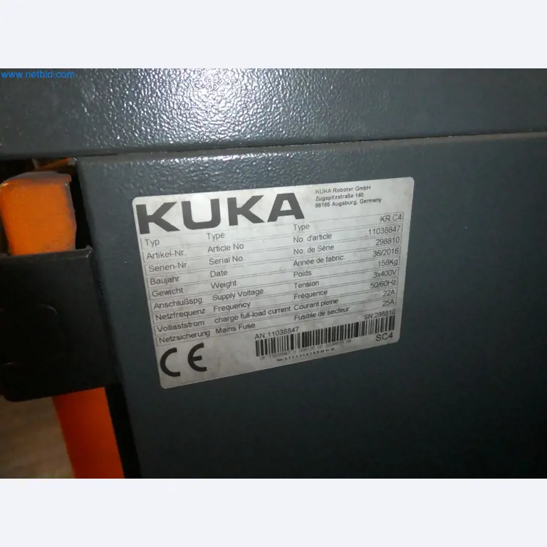 Robots, welding equipment and assembly accessories from the automotive industry-51