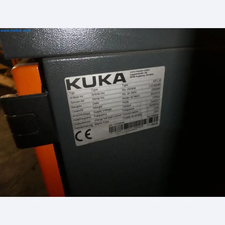 Robots, welding equipment and assembly accessories from the automotive industry-72