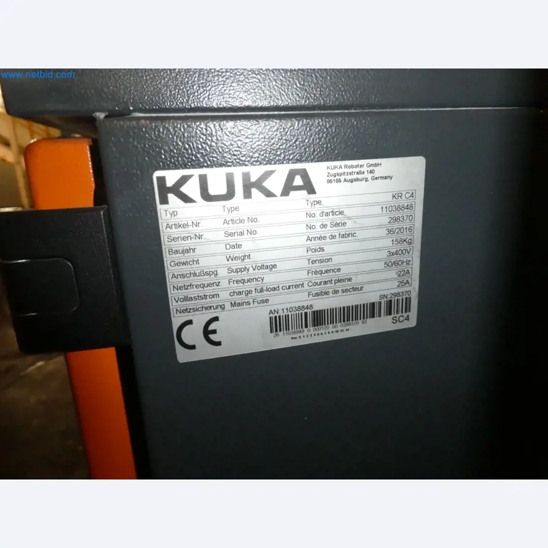 Robots, welding equipment and assembly accessories from the automotive industry-79