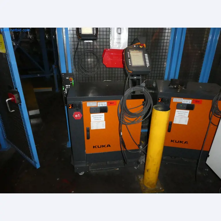 Robots, welding equipment and assembly accessories from the automotive industry-95