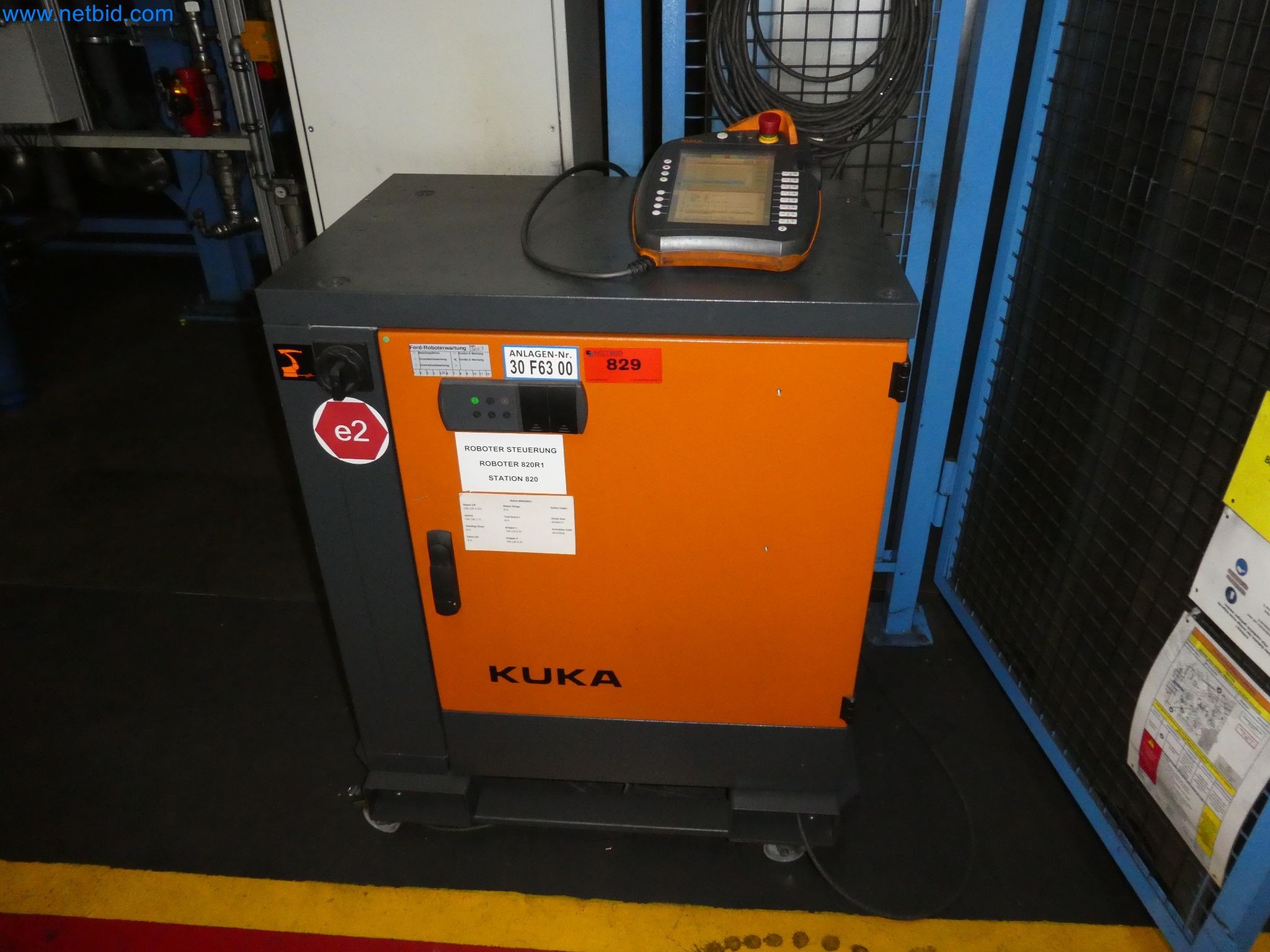 Robots, welding equipment and assembly accessories from the automotive industry-97