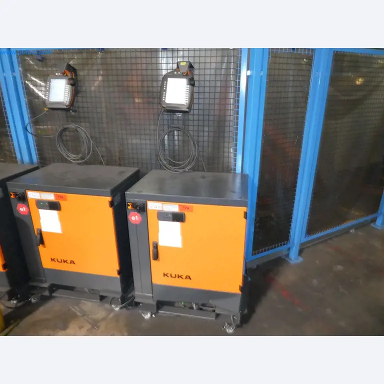 Robots, welding equipment and assembly accessories from the automotive industry-9