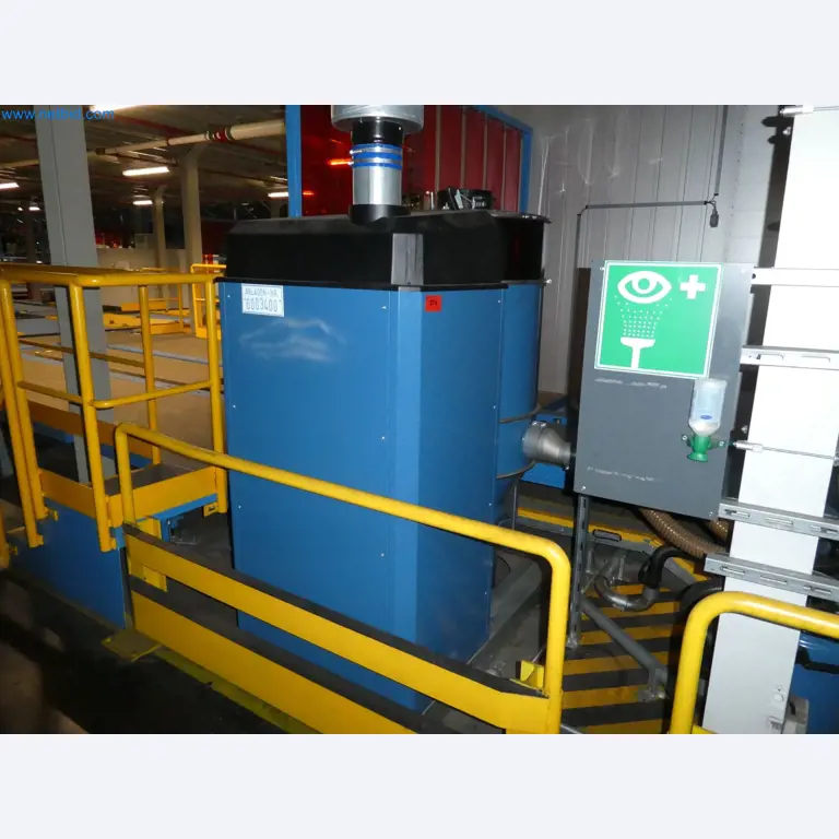 Robots, equipos de soldadura y accesorios de montaje de la industria del automóvil-1