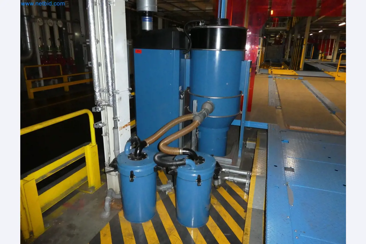 Robots, equipos de soldadura y accesorios de montaje de la industria del automóvil-3