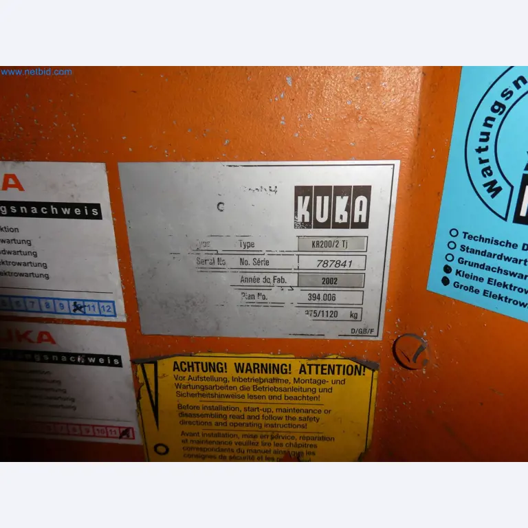 Robots, welding equipment and assembly accessories from the automotive industry-132