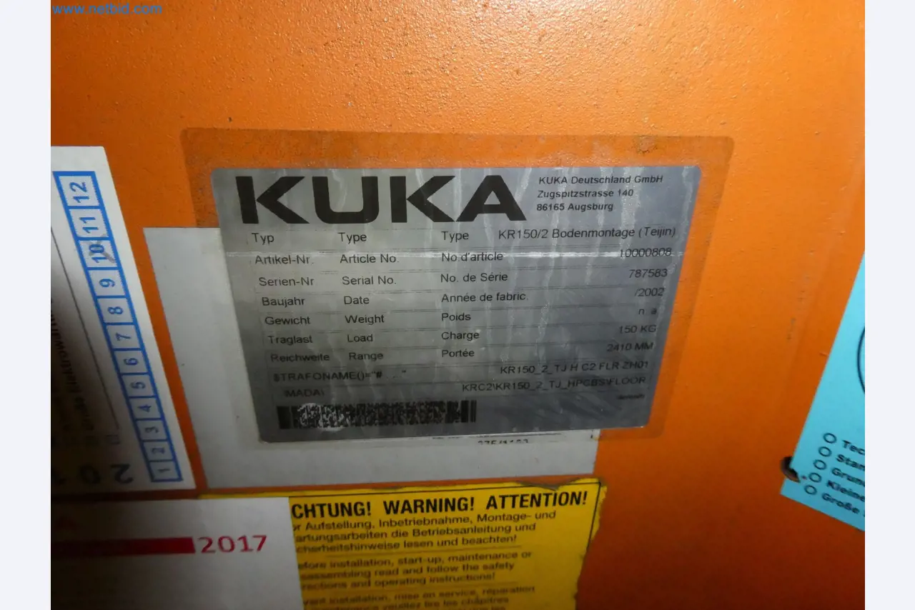 Robots, welding equipment and assembly accessories from the automotive industry-136