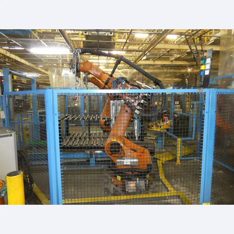Robots, welding equipment and assembly accessories from the automotive industry-13